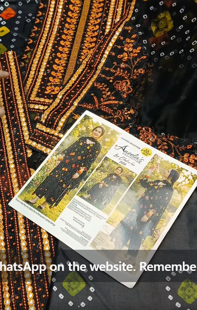 Aneela's 3Pcs Lawn Suit