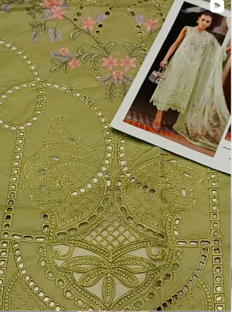 Maria b 3pcs lawn suit